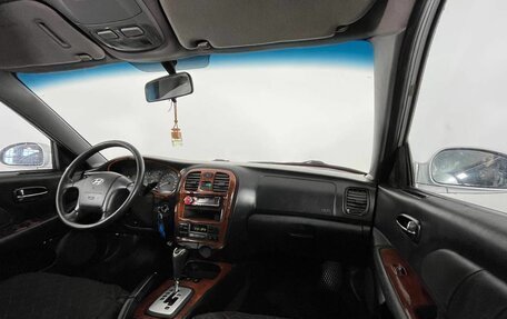 Hyundai Sonata IV рестайлинг, 2004 год, 360 000 рублей, 12 фотография