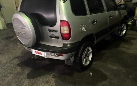 Chevrolet Niva I рестайлинг, 2004 год, 310 000 рублей, 3 фотография