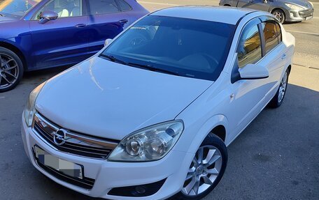 Opel Astra H, 2008 год, 650 000 рублей, 1 фотография