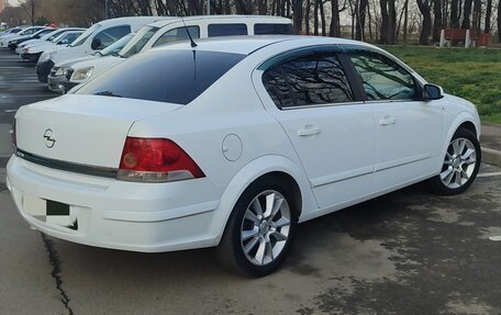 Opel Astra H, 2008 год, 650 000 рублей, 2 фотография