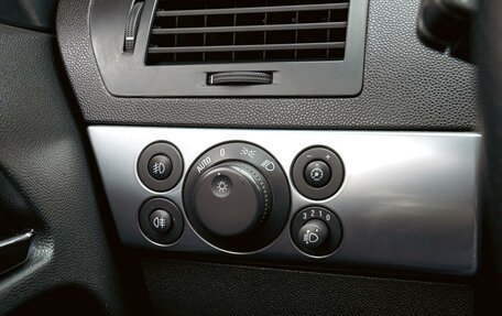 Opel Astra H, 2011 год, 590 000 рублей, 17 фотография