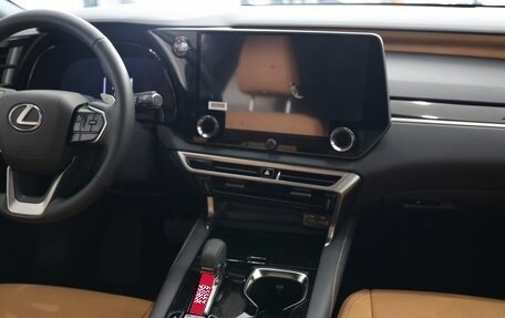 Lexus RX IV рестайлинг, 2025 год, 7 890 000 рублей, 17 фотография