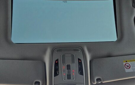 Audi A8, 2013 год, 3 030 000 рублей, 20 фотография