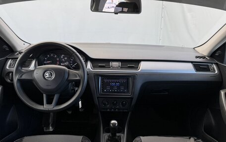 Skoda Rapid I, 2016 год, 1 040 000 рублей, 14 фотография