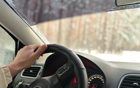 Volkswagen Polo VI (EU Market), 2013 год, 825 000 рублей, 7 фотография