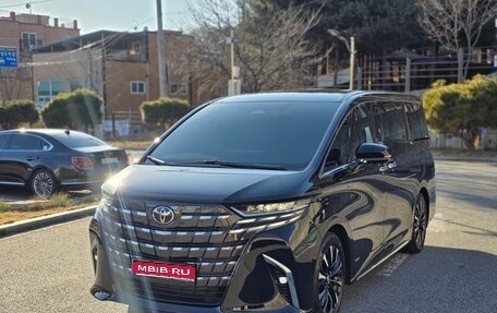 Toyota Alphard, 2025 год, 11 878 099 рублей, 1 фотография