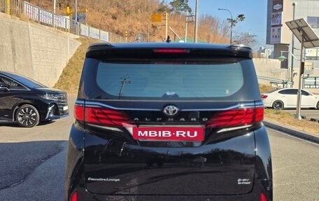 Toyota Alphard, 2025 год, 11 878 099 рублей, 6 фотография