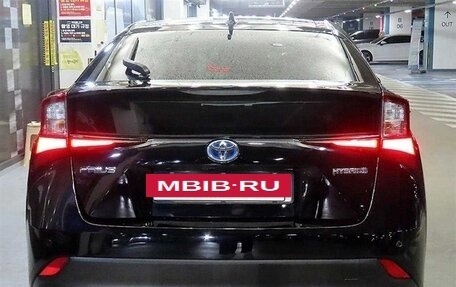 Toyota Prius IV XW50, 2022 год, 1 761 099 рублей, 4 фотография