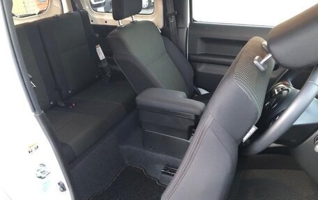 Suzuki Jimny, 2023 год, 1 750 000 рублей, 10 фотография