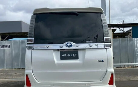 Toyota Voxy III, 2020 год, 1 923 027 рублей, 8 фотография