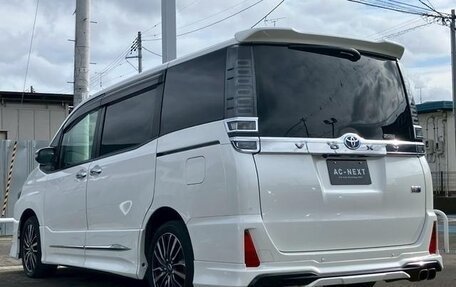 Toyota Voxy III, 2020 год, 1 923 027 рублей, 7 фотография