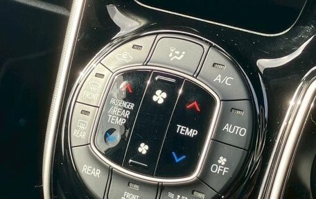 Toyota Voxy III, 2020 год, 1 923 027 рублей, 19 фотография