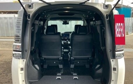 Toyota Voxy III, 2020 год, 1 923 027 рублей, 25 фотография