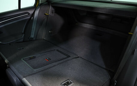 Volkswagen Golf VII, 2017 год, 1 099 000 рублей, 25 фотография