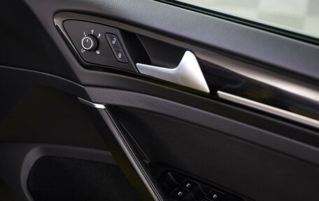 Volkswagen Golf VII, 2017 год, 1 099 000 рублей, 20 фотография