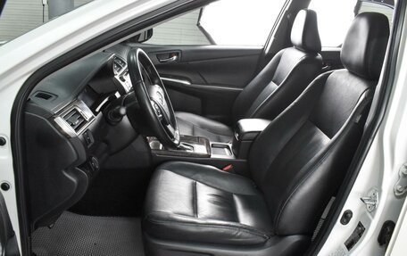 Toyota Camry, 2016 год, 2 197 000 рублей, 10 фотография