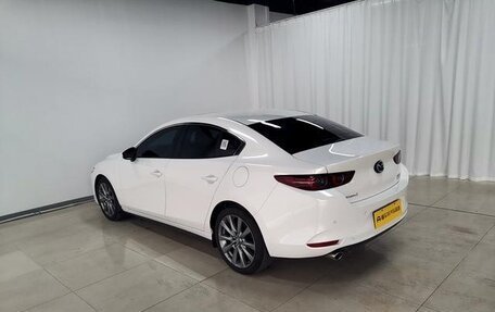 Mazda 3, 2025 год, 2 000 000 рублей, 5 фотография