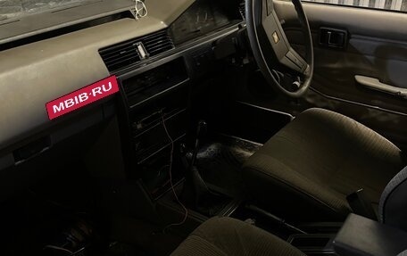 Nissan Bluebird VIII, 1984 год, 200 000 рублей, 1 фотография