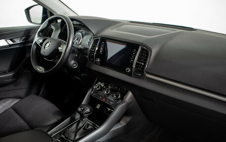 Skoda Karoq I, 2021 год, 2 600 000 рублей, 10 фотография