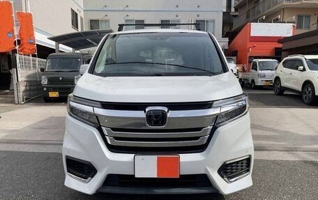 Honda Stepwgn IV, 2022 год, 1 723 000 рублей, 3 фотография