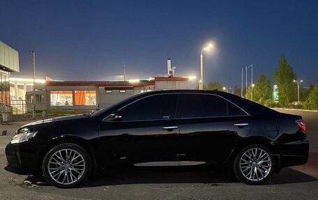 Toyota Camry, 2015 год, 2 800 000 рублей, 2 фотография