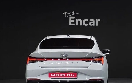 Hyundai Avante, 2022 год, 2 180 000 рублей, 4 фотография