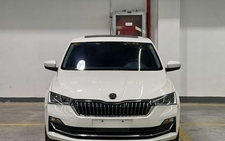 Skoda Rapid II, 2022 год, 1 256 000 рублей, 2 фотография