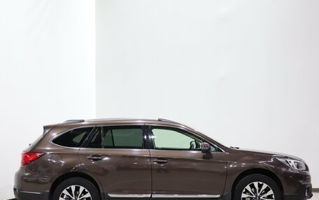 Subaru Outback IV рестайлинг, 2017 год, 2 280 000 рублей, 4 фотография
