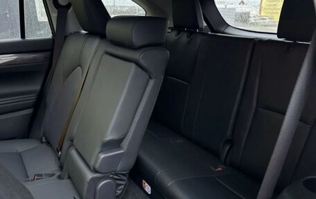 Toyota Highlander, 2025 год, 5 250 000 рублей, 9 фотография