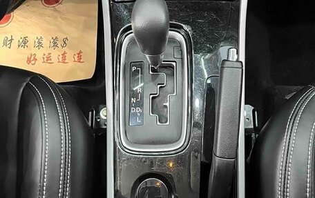 Mitsubishi Outlander III рестайлинг 3, 2022 год, 1 645 000 рублей, 10 фотография