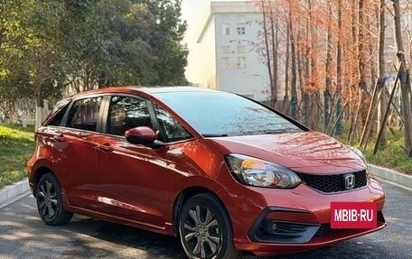 Honda Fit, 2021 год, 1 191 978 рублей, 3 фотография