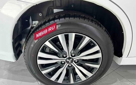 Mitsubishi Outlander III рестайлинг 3, 2022 год, 1 645 000 рублей, 16 фотография