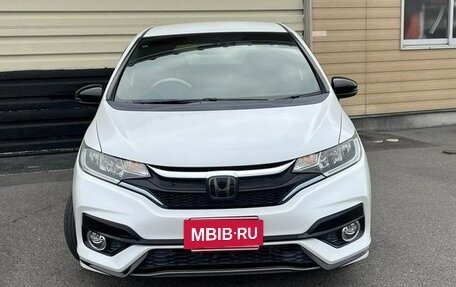 Honda Fit III, 2019 год, 980 002 рублей, 2 фотография