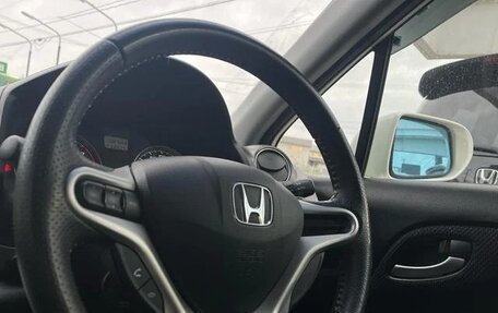 Honda Stream II, 2012 год, 920 000 рублей, 10 фотография