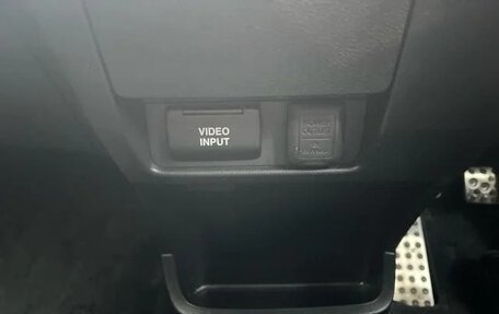 Honda Stream II, 2012 год, 920 000 рублей, 15 фотография