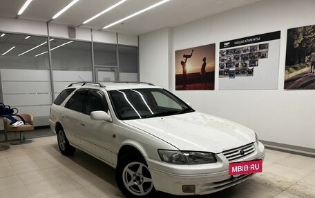 Toyota Camry, 1999 год, 470 000 рублей, 4 фотография