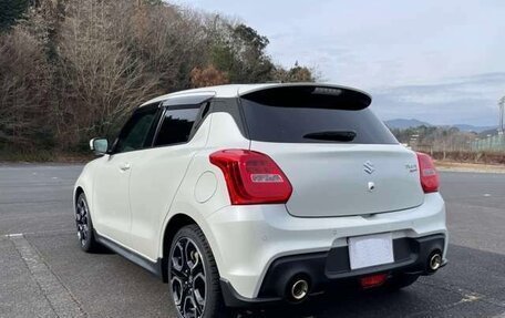 Suzuki Swift V, 2022 год, 910 000 рублей, 6 фотография