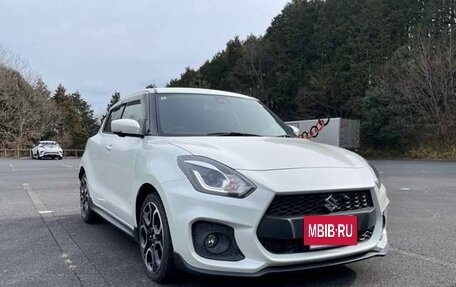 Suzuki Swift V, 2022 год, 910 000 рублей, 3 фотография