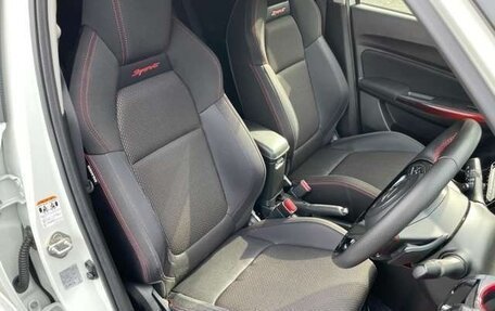 Suzuki Swift V, 2022 год, 910 000 рублей, 14 фотография