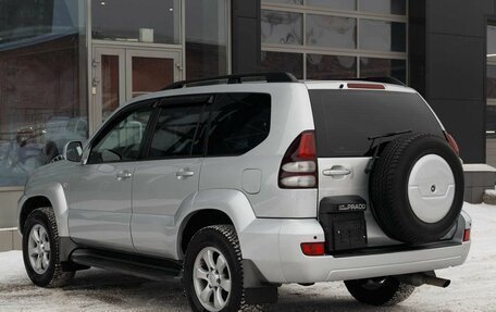 Toyota Land Cruiser Prado 120 рестайлинг, 2004 год, 1 780 000 рублей, 7 фотография