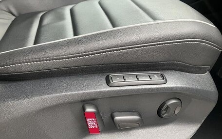 Volkswagen Tiguan II, 2022 год, 2 210 000 рублей, 17 фотография