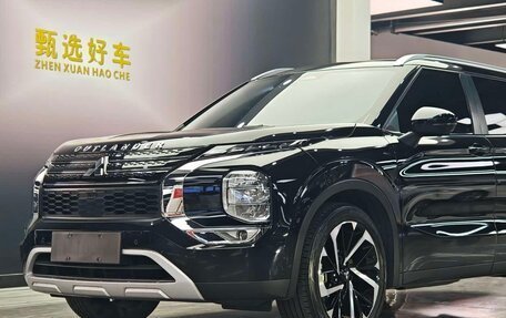 Mitsubishi Outlander, 2023 год, 4 580 325 рублей, 1 фотография