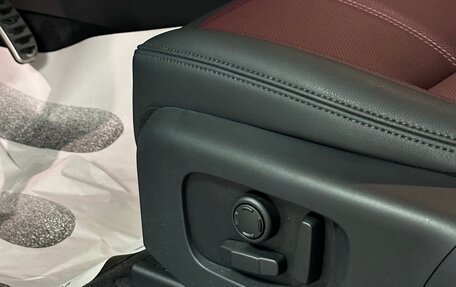 Land Rover Range Rover Evoque II, 2025 год, 5 500 000 рублей, 18 фотография