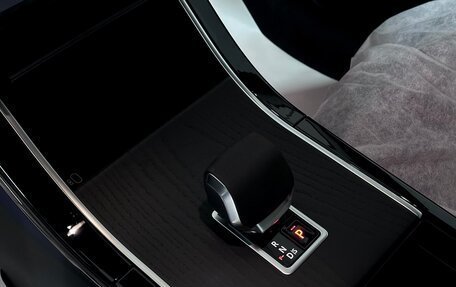 Land Rover Range Rover Evoque II, 2025 год, 5 500 000 рублей, 20 фотография