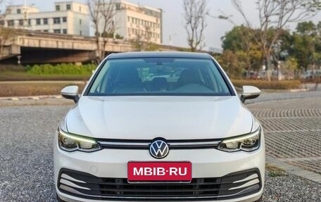 Volkswagen Golf VII, 2021 год, 2 000 000 рублей, 1 фотография