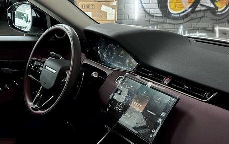 Land Rover Range Rover Evoque II, 2025 год, 5 500 000 рублей, 28 фотография