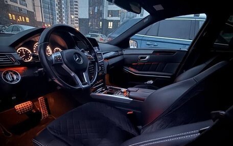 Mercedes-Benz E-Класс, 2013 год, 1 770 000 рублей, 4 фотография