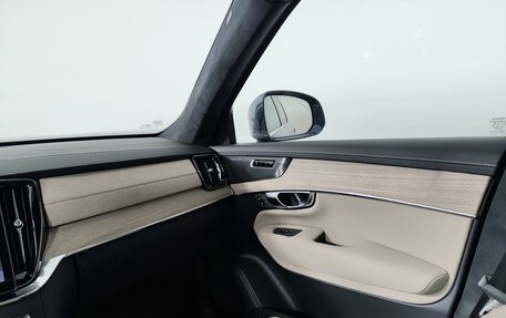 Volvo XC90 II рестайлинг, 2025 год, 11 800 000 рублей, 7 фотография