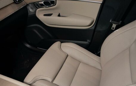 Volvo XC90 II рестайлинг, 2025 год, 11 800 000 рублей, 12 фотография