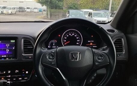 Honda Vezel, 2022 год, 1 380 000 рублей, 12 фотография